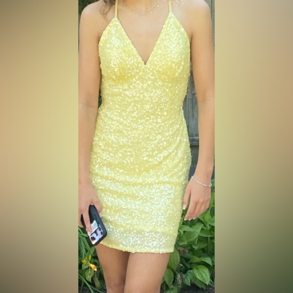 Make an offer! It’s Prom shopping Season! Yellow semi formal mini dress